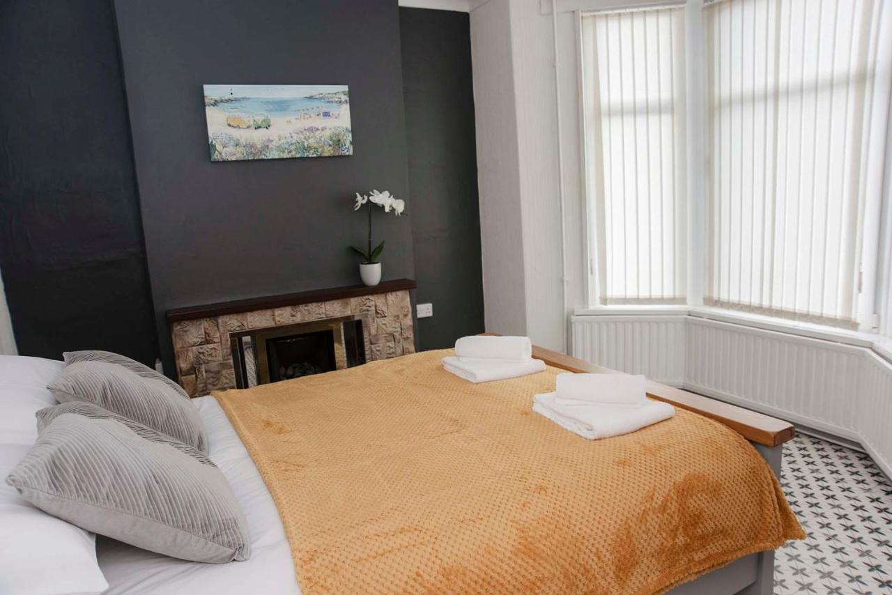 Six Bells Retreat Villa Abertillery Eksteriør billede