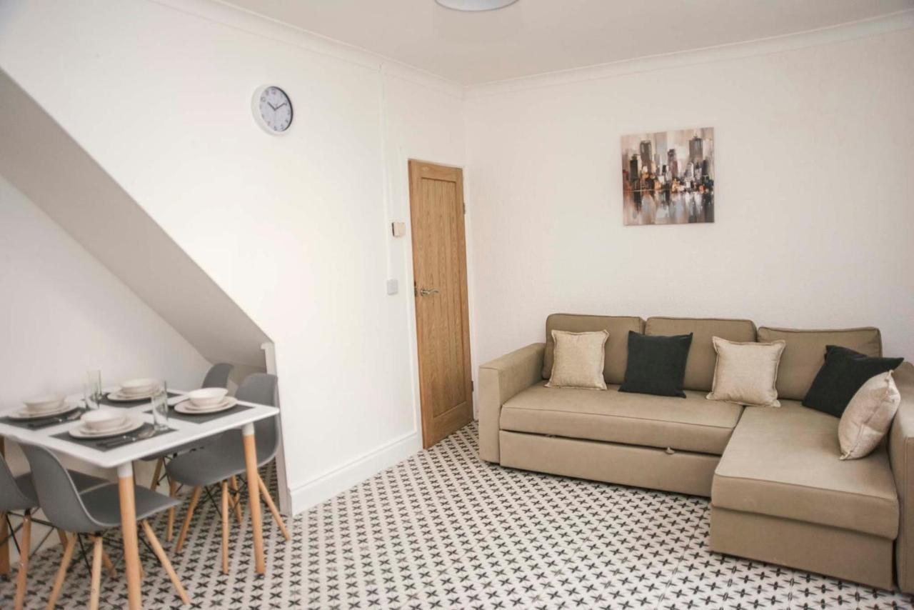 Six Bells Retreat Villa Abertillery Eksteriør billede