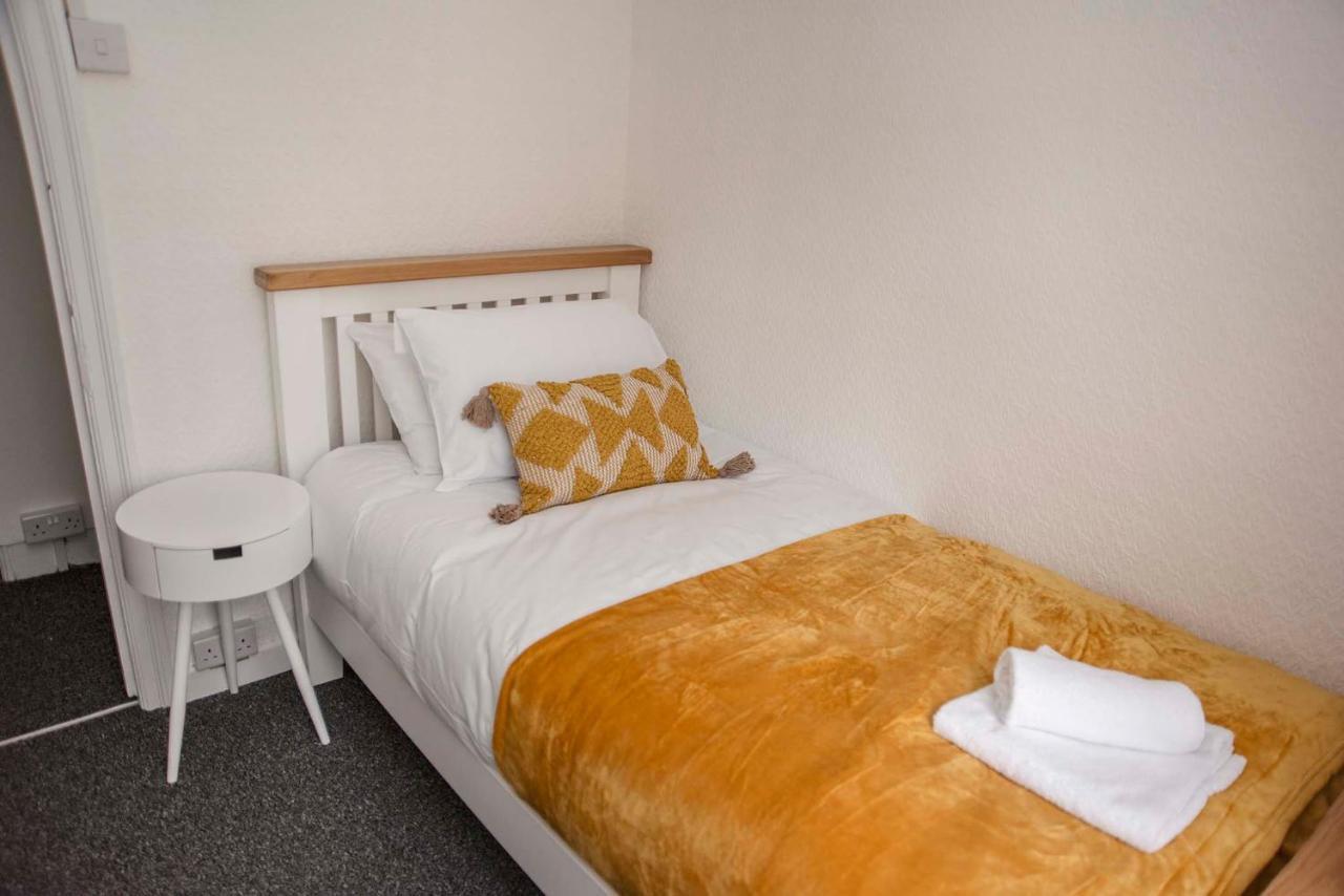 Six Bells Retreat Villa Abertillery Eksteriør billede