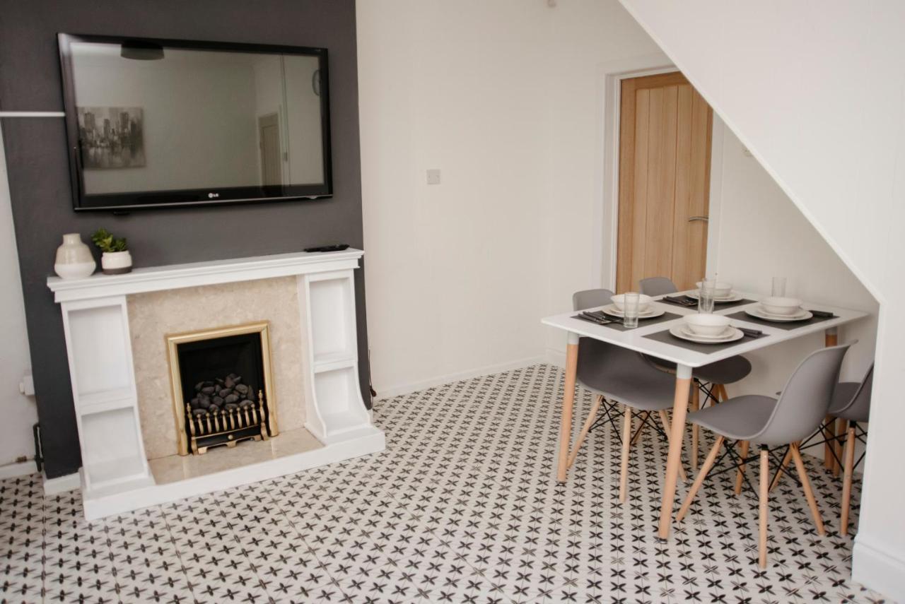 Six Bells Retreat Villa Abertillery Eksteriør billede